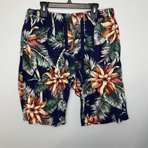 Luxe-T Men Hawaiian Mens Shorts Large Director’s Cut Final Privilege Floral NWOT